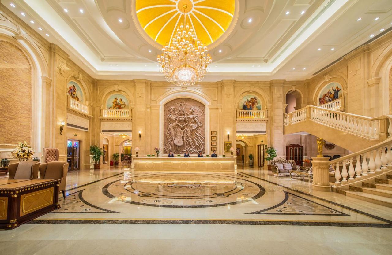 Vienna Hotel Zhangjiajie North Railway Station Екстериор снимка