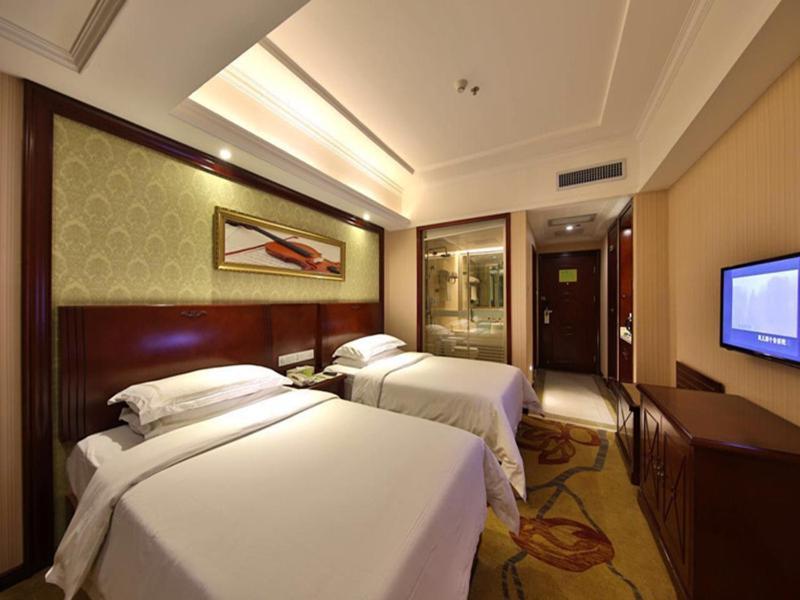 Vienna Hotel Zhangjiajie North Railway Station Екстериор снимка